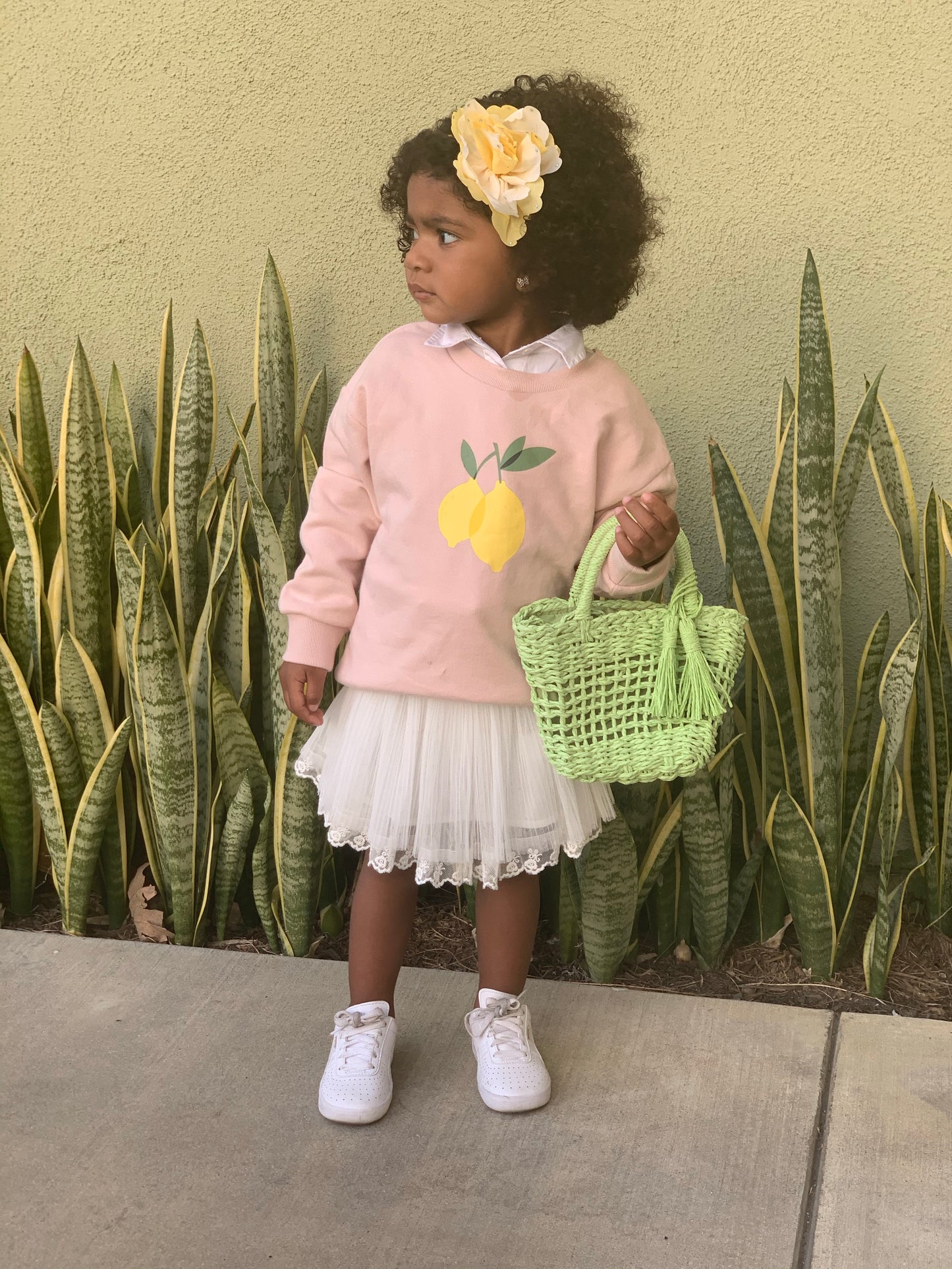 Lemonade crew neck